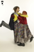 Muñecos bailarines